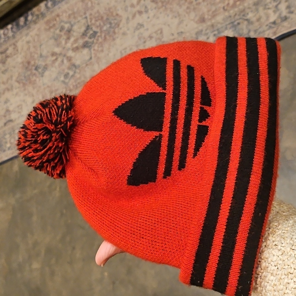 Vintage 90's Adidas Trefoil Red Acrylic knit pom pom hat beanie